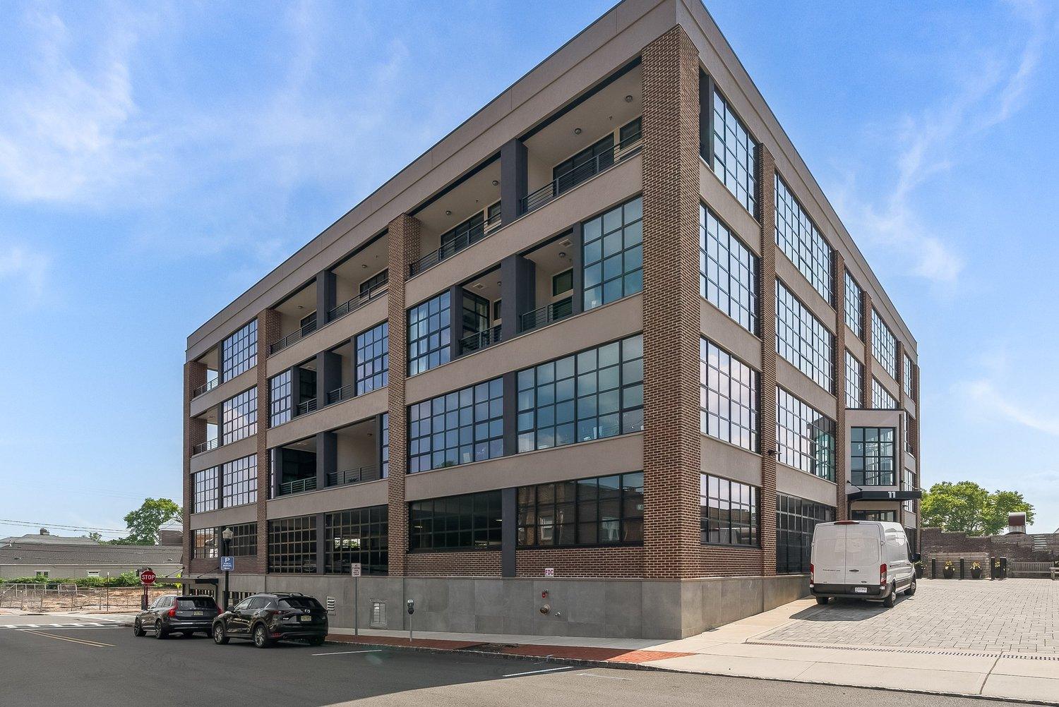 Glen Willow Lofts with black steel windows